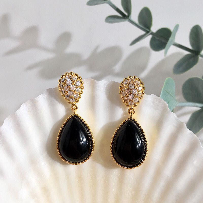 Elegant Drop Earrings, Timeless Elegance, High-Quality Materials, Sterling Silver Earrings, Gold Earrings, Shimmering Gemstones, Sophisticated Jewelry, Lightweight Earrings, Comfortable Earrings, Intricate Design, Modern Classic, Minimalist Earrings, Ornate Earrings, Jewelry Collection, Perfect Gift, Luxurious Packaging, Stylish Earrings, Sparkling Earrings, Special Occasion Jewelry, Meticulous Craftsmanship.