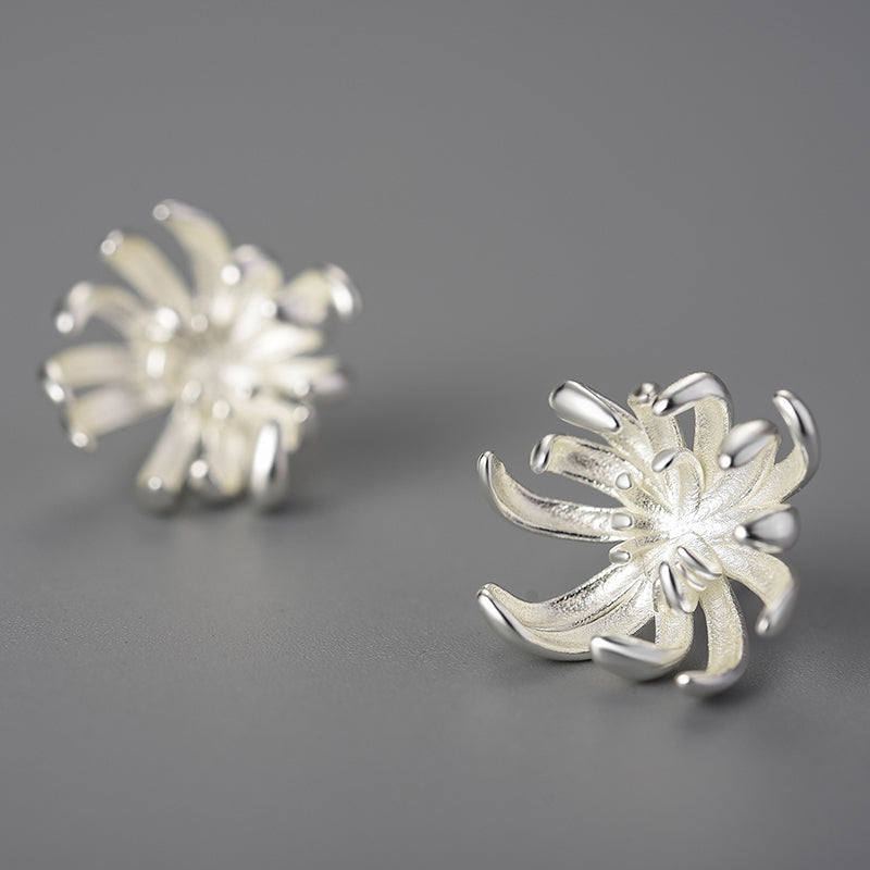 Chrysanthemum Studs.jpg