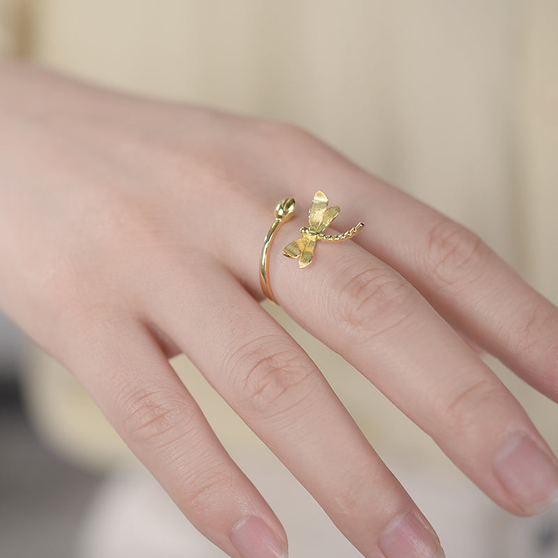 Dragonfly Wedding Ring | Women's Dragonfly Ring | Parure by Asma