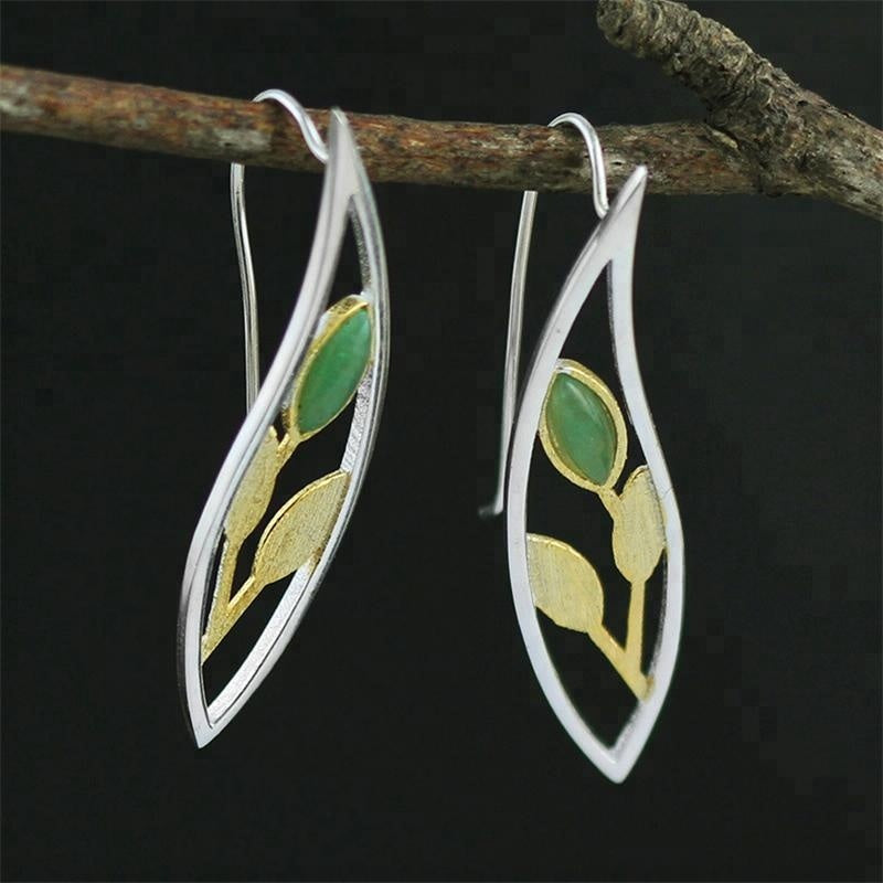 Women's Leaf Earrings | Air Leaf Earrings | Parure by Asma